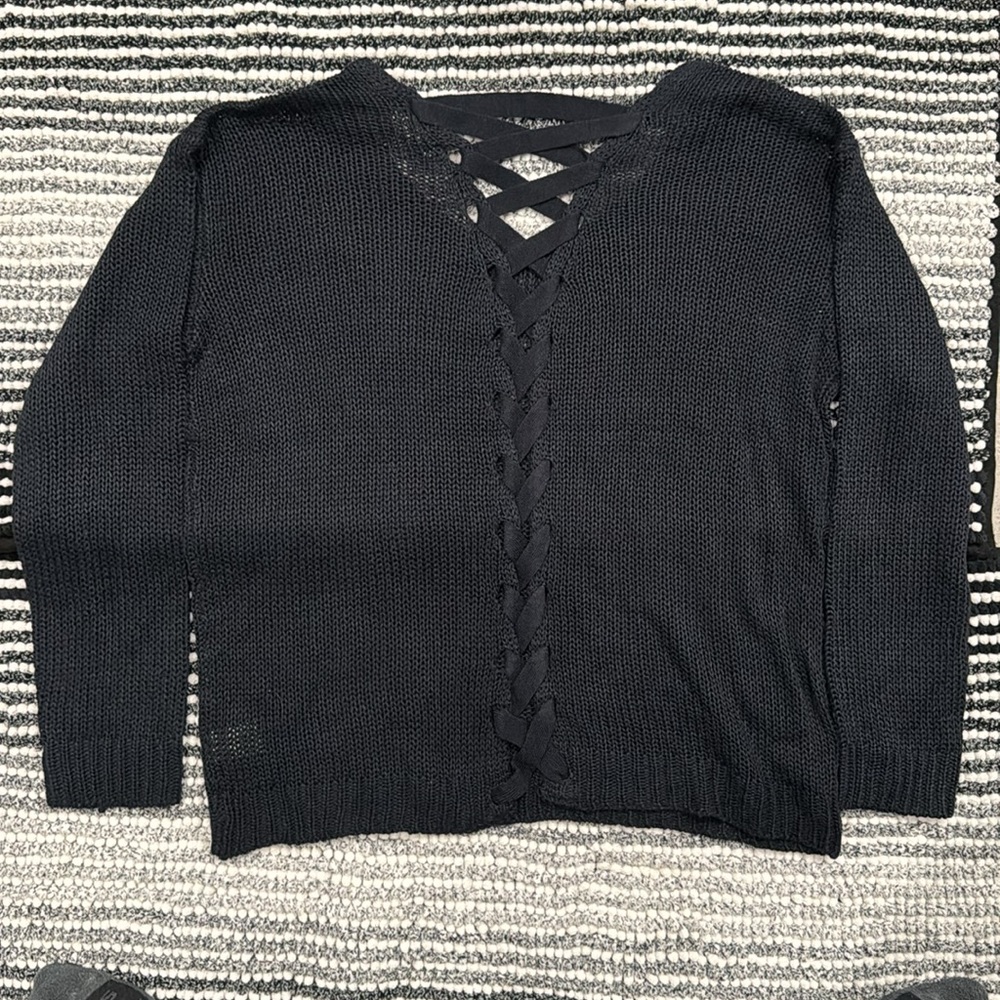 Francesca’s Navy Lace up back sweater Size 2X NWT